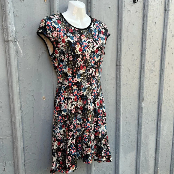 Erdem Darlina Floral-Print Flounce Dress, size 8 - Picture 8 of 14